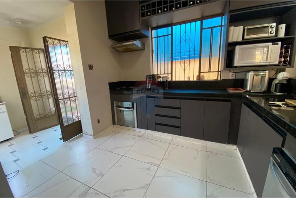 Casa - Venda - Botucatu , São Paulo - WhatsApp Image 2025-01-20 at 15.16.10 (2).jpeg - 630481016-158