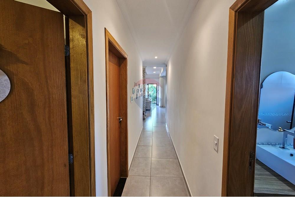 Casa de Condomínio - Venda - Sorocaba , São Paulo - 20251210_172241.jpg - Corredor - 631641014-23