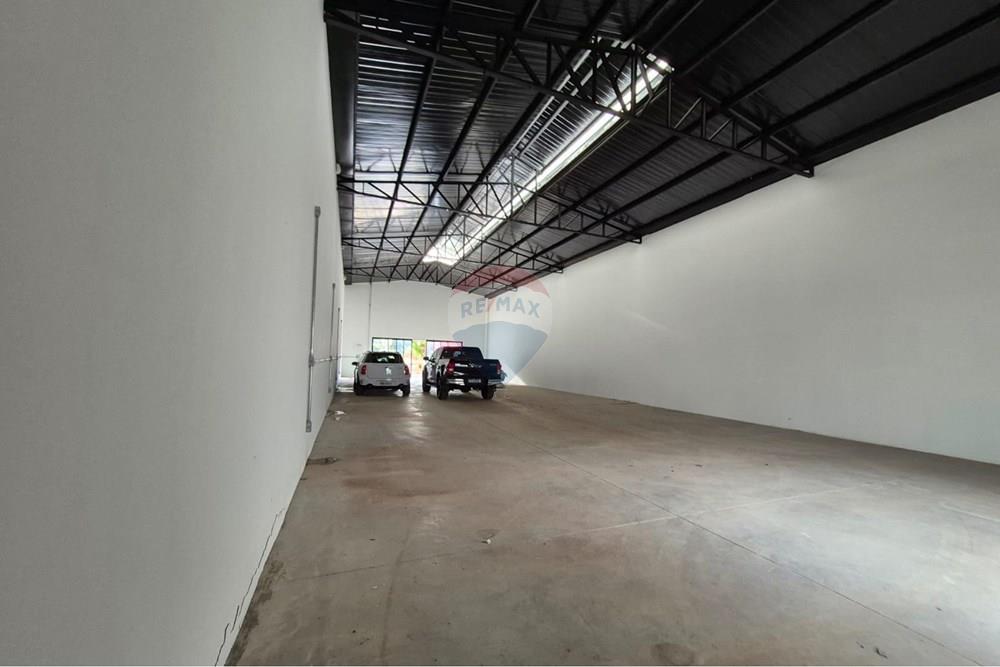Galpão - Alugar - Botucatu , São Paulo - WhatsApp Image 2026-02-12 at 09.28.50 (2).jpeg - 630111100-53