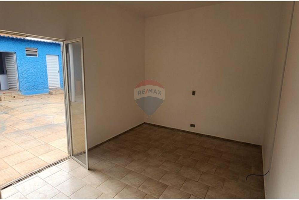 Casa Comercial - Alugar - Lins , São Paulo - WhatsApp Image 2025-06-05 at 13.49.11 (3).jpeg - 631011013-1176