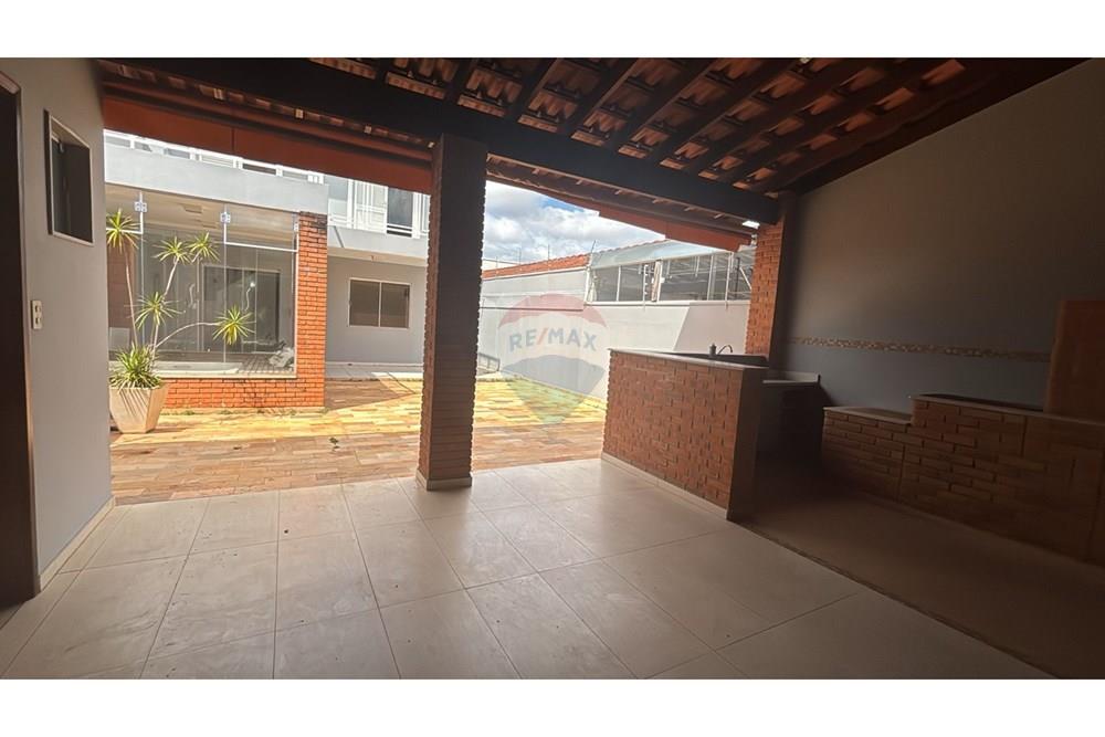 Casa - Alugar - Botucatu , São Paulo - WhatsApp Image 2026-04-01 at 11.56.43.jpeg - 630111111-10