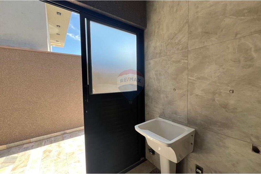 Casa de Condomínio - Venda - Mirassol , São Paulo - 5c25fd30-c6d8-479e-a837-82f306783a31.jpeg - Corredor - 631481003-252