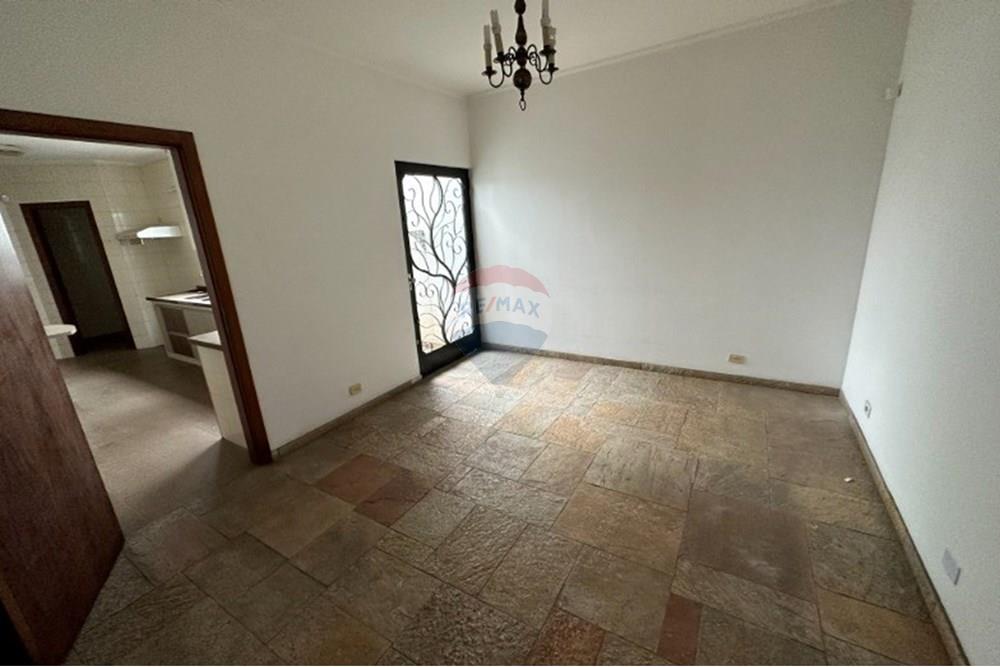 Casa Comercial - Alugar - Sorocaba , São Paulo - WhatsApp Image 2025-10-10 at 13.52.11 (13).jpeg - 630601272-93