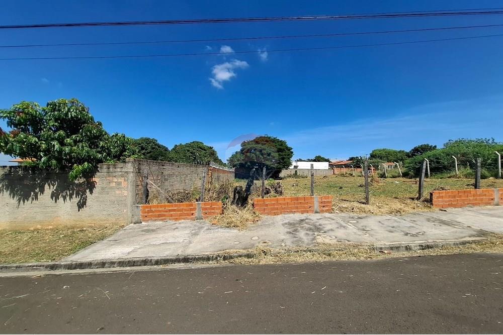 Terreno - Venda - Botucatu , São Paulo - FOTO VIII.jpg - 630111077-11