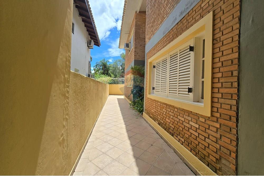 Casa de Condomínio - Venda - São Sebastião , São Paulo - 1000548283.jpg - Quintal - 631461002-51