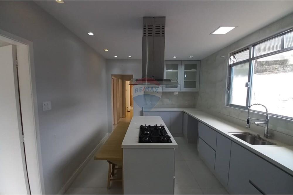 Casa - Venda - Petrópolis , Rio de Janeiro - Imagem do WhatsApp de 2025-12-03 à(s) 11.20.24_f4e9d682.jpg - 630131052-18