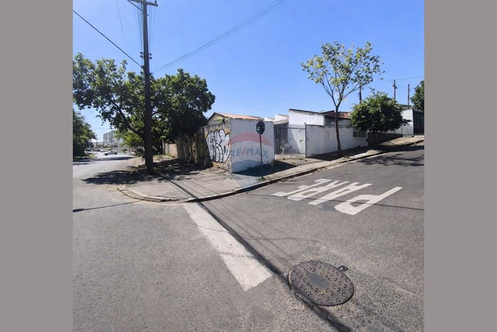 Casa - Venda - São José do Rio Preto , São Paulo - CASA DE ESQUINA.jpg - 630401041-7