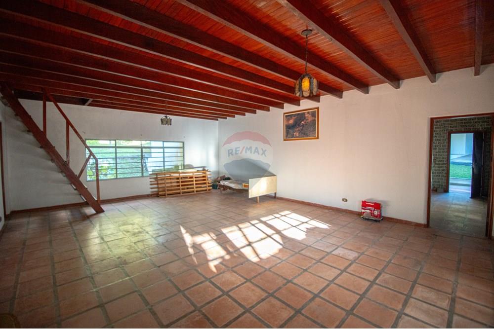 Chácara / Sítio / Fazenda - Venda - Mogi das Cruzes , São Paulo - DSC06211.jpg - Sala de estar - 631251031-4