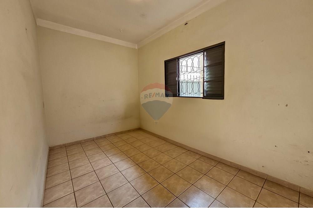 Casa - Venda - Botucatu , São Paulo - quarto cachorro.jpeg - 630111087-9