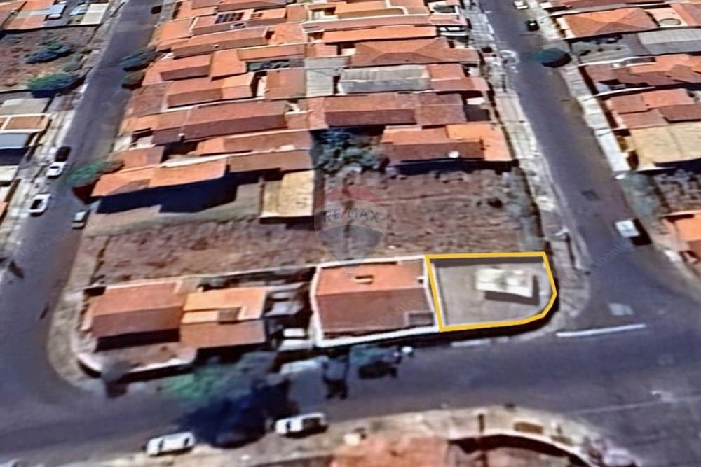 Terreno - Venda - Botucatu , São Paulo - Captura de tela 2026-03-26 150816.jpg - Quintal - 630481103-150