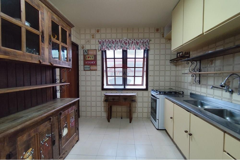 Casa - Venda - Teresópolis , Rio de Janeiro - WhatsApp Image 2025-08-11 at 11.50.05 (7).jpeg - 630191021-126