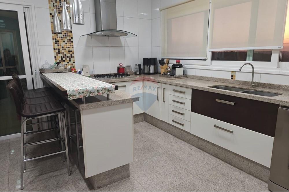 Casa de Condomínio - Alugar - Mogi das Cruzes , São Paulo - d9391d46-f192-4116-a3e2-0ccad7dd3105.jpg - 631531001-163