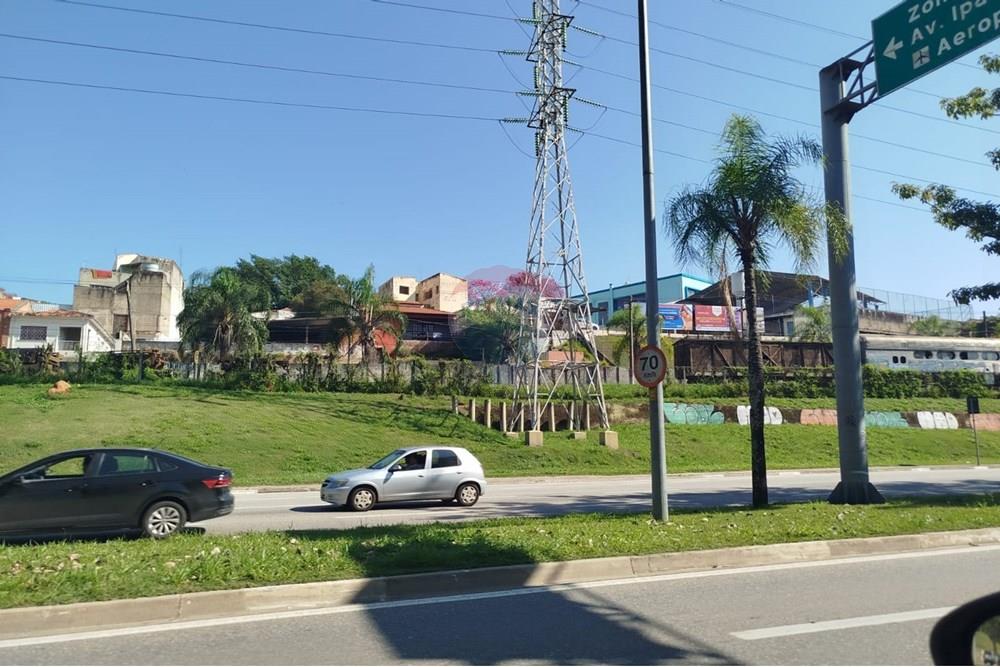 Casa - Venda - Sorocaba , São Paulo - Casa Comercial à Venda no centro de Sorocaba - REMAX SHMONE (8).jpg - 631581002-38