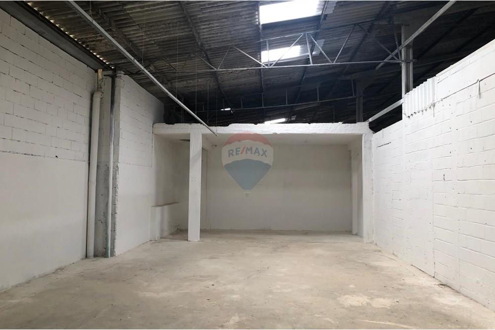 Galpão - Alugar - Ribeirão Pires , São Paulo - WhatsApp Image 2025-04-14 at 10.25.11 (5).jpeg - 630751057-27