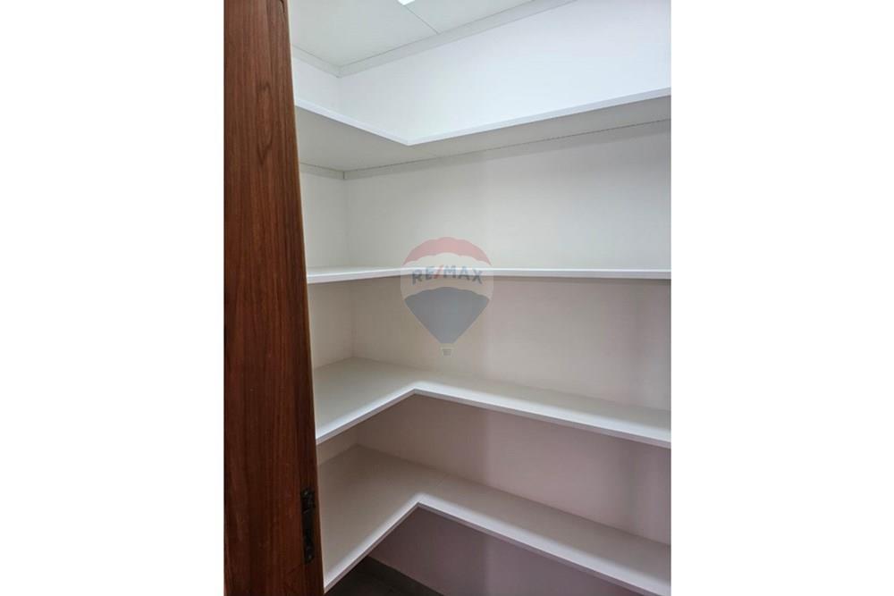 Casa de Condomínio - Venda - Caçapava , São Paulo - WhatsApp Image 2025-10-23 at 18.02.27 (2).jpeg - Despensa - 631631012-1