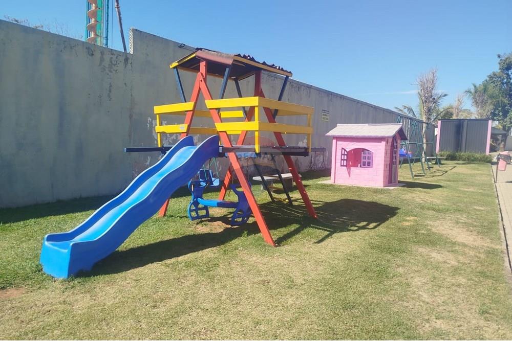 Casa para alugar com 3 quartos, 66m² - Foto 17