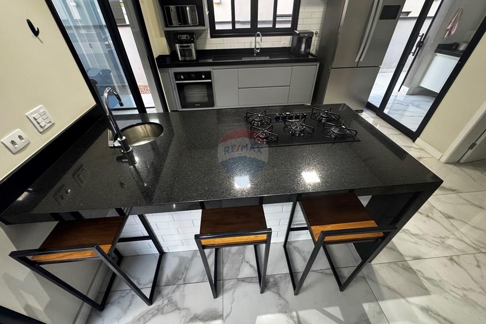 Casa de Condomínio - Alugar - São José dos Campos , São Paulo - 20260326_195520555_iOS.jpg - 631471026-140