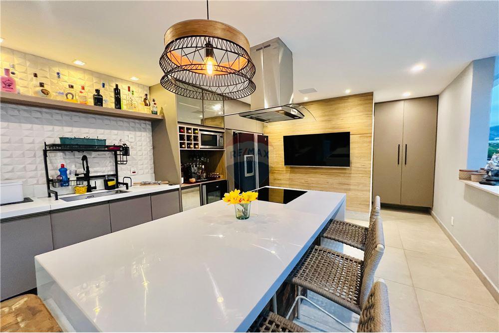 Casa de Condomínio - Venda - Niterói , Rio de Janeiro - Área Gourmet - 631521015-11
