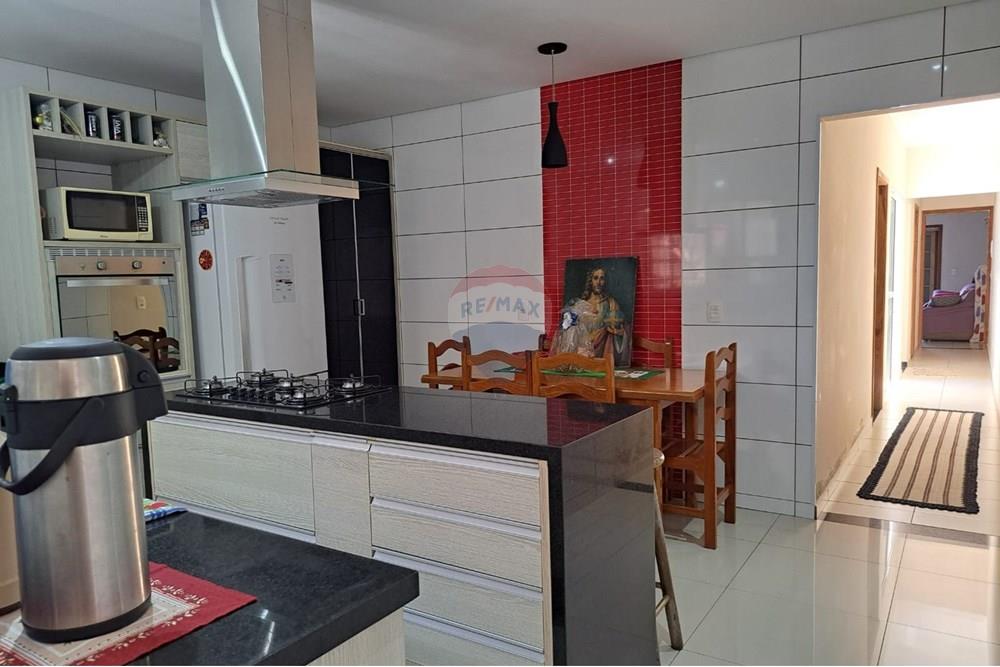 Casa à venda com 2 quartos, 150m² - Foto 10