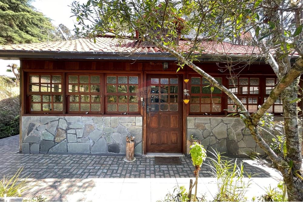 Casa - Venda - Nova Friburgo , Rio de Janeiro - B7CC03F3-88EC-451B-B3D5-EF190E68EA1A.JPG - 630551110-5