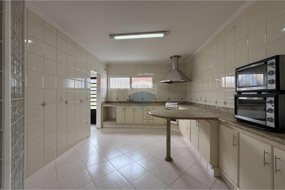 Casa - Venda - Botucatu , São Paulo - 0e98aa03-f1c7-40b4-9638-dc48e6c88881.jpeg - 630481126-18