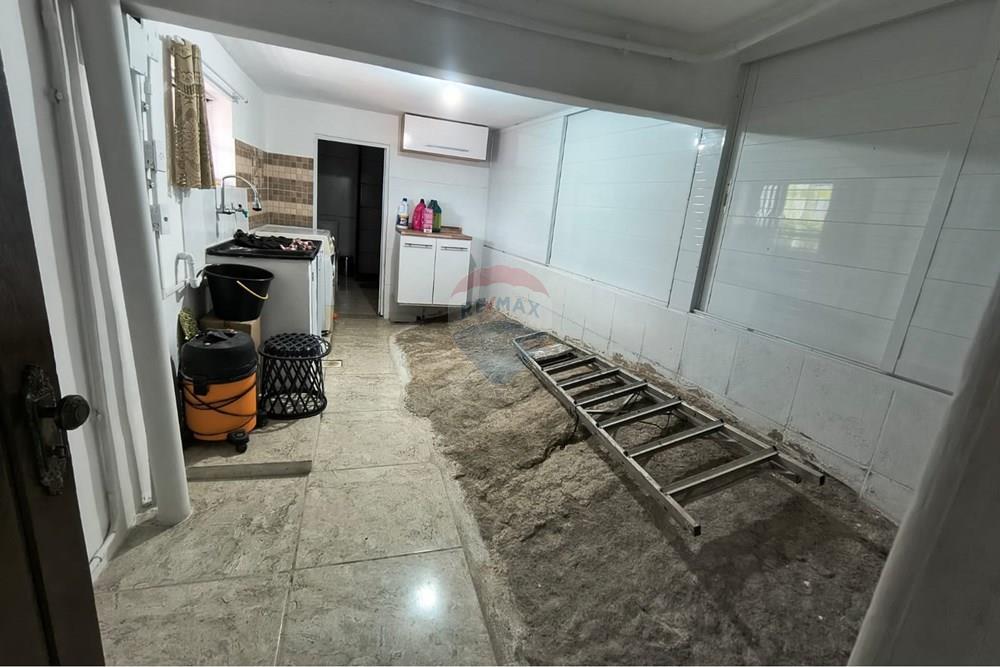 Casa - Venda - Niterói , Rio de Janeiro - 355252a4-f8d3-4525-8be5-911ddb1d3fac.jpeg - 630121040-41