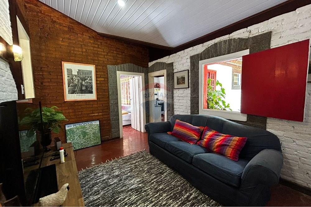 Casa - Alugar - Petrópolis , Rio de Janeiro - WhatsApp Image 2026-03-24 at 11.50.10 (4).jpeg - 631611012-28