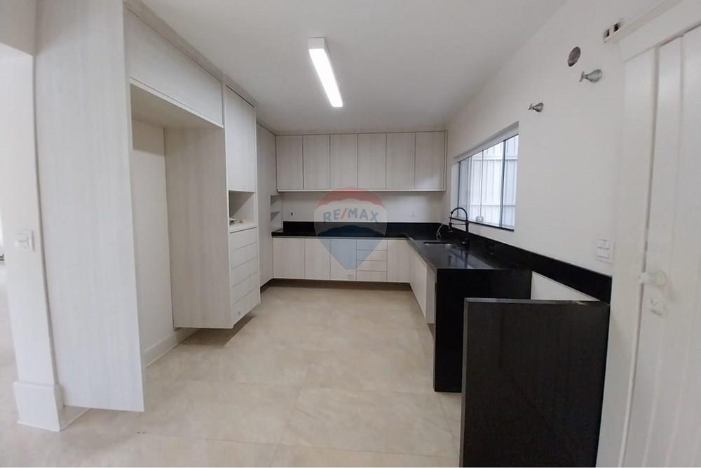 Casa de Condomínio - Alugar - São José dos Campos , São Paulo - WhatsApp Image 2026-04-06 at 13.19.08 (2).jpeg - 631471064-1