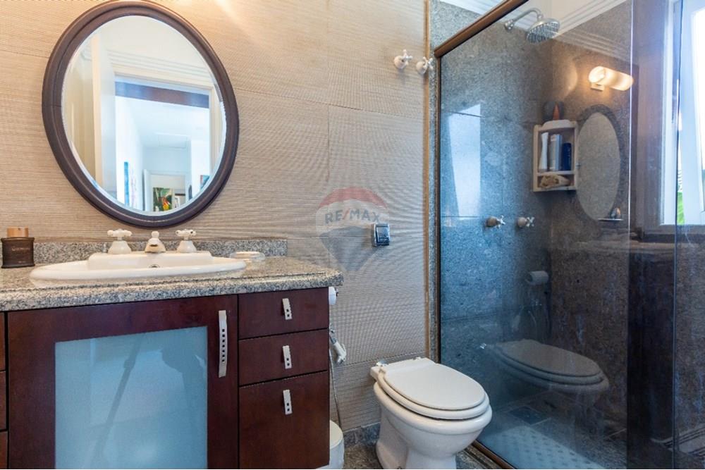 Sobrado - Venda - Mogi das Cruzes , São Paulo - 9e765e3a-1a29-4b54-b189-ced745e37e22.jpg - Banheiro - 631251039-12