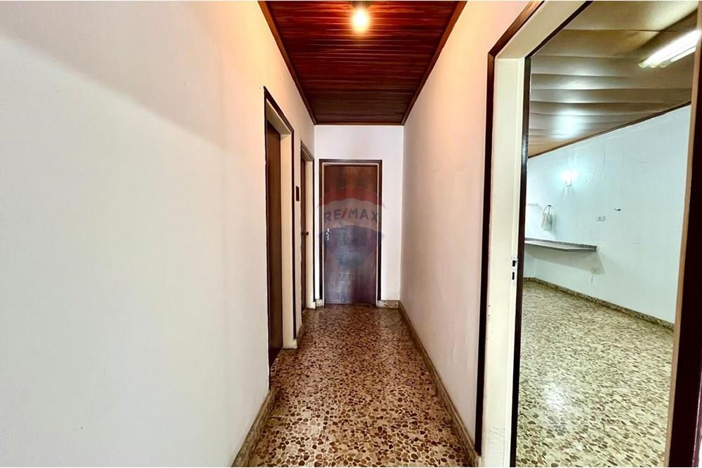 Casa - Venda - Guarulhos , São Paulo - af4e12d0-cc97-462f-9472-db1768dc5c19.jpeg - Corredor - 631421016-6