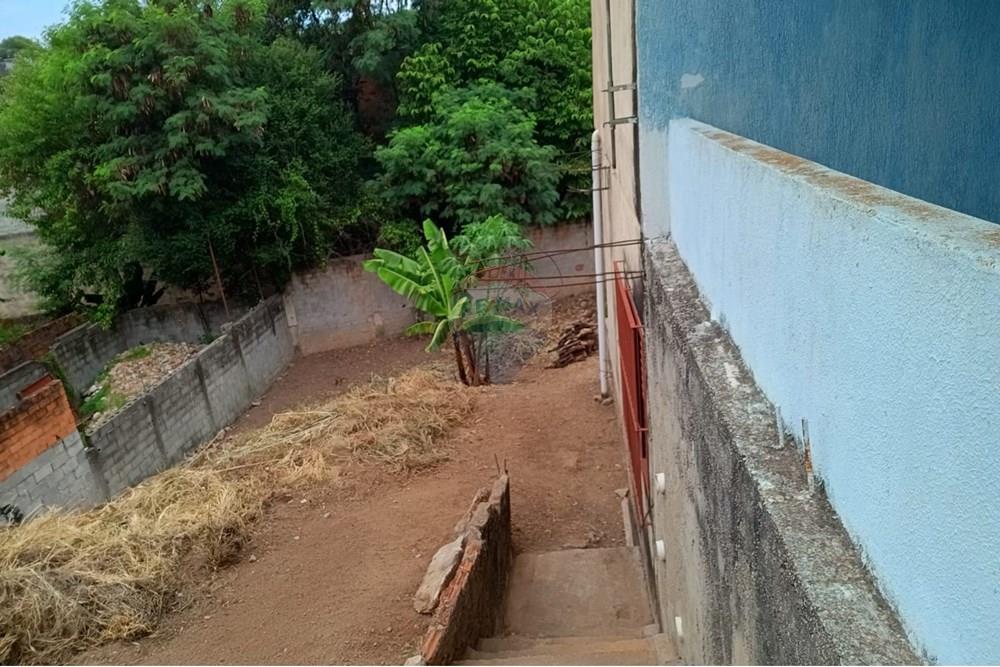 Casa à venda com 2 quartos, 96m² - Foto 11