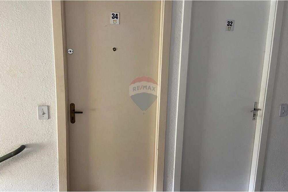 Apartamento à venda com 2 quartos, 49m² - Foto 12