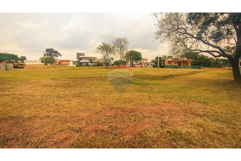 Terreno - Venda - Pardinho , São Paulo - 2-IMG_20250921_150426.jpg - Quintal - 630481103-127
