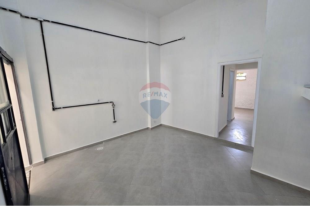 Ponto Comercial/ Loja - Alugar - Sorocaba , São Paulo - 20250523_091252.jpg - Sala - 631641002-9