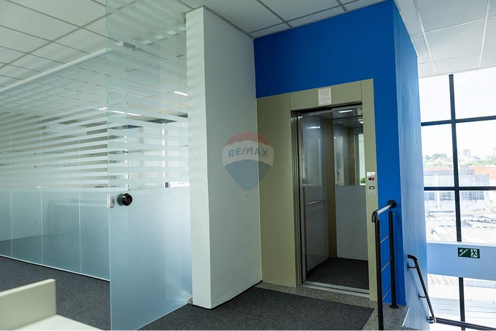 Prédio - Alugar - Mogi das Cruzes , São Paulo - Pavimento4_Elevador.jpg - 631531001-135
