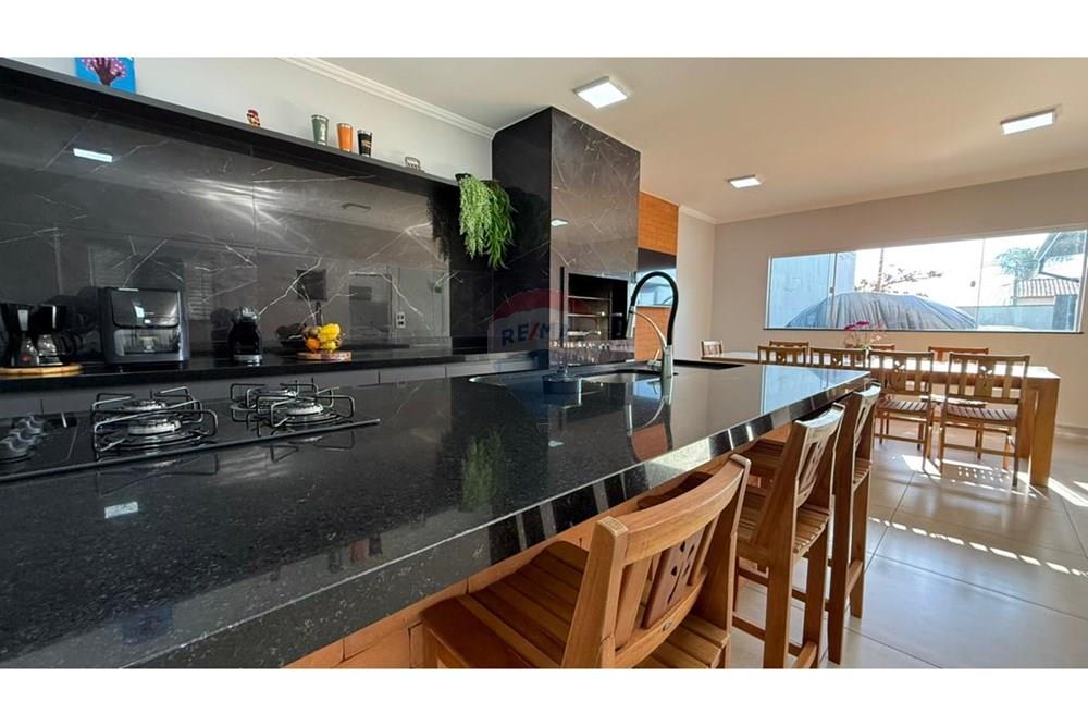 Casa - Venda - Botucatu , São Paulo - 6518b796-068f-426a-b22d-787ca749abf9.jpeg - Área Gourmet - 630481126-13