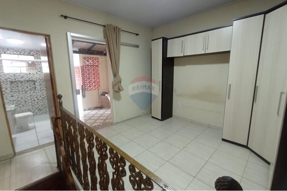 Casa à venda com 2 quartos, 156m² - Foto 13