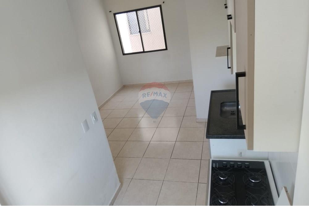 Apartamento à venda com 2 quartos, 45m² - Foto 6
