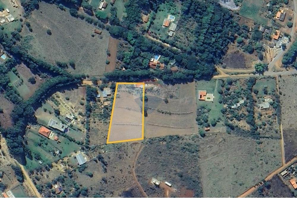 Chácara / Sítio / Fazenda - Venda - Pardinho , São Paulo - Captura de tela 2025-12-23 104439.jpg - Quintal - 630481103-145