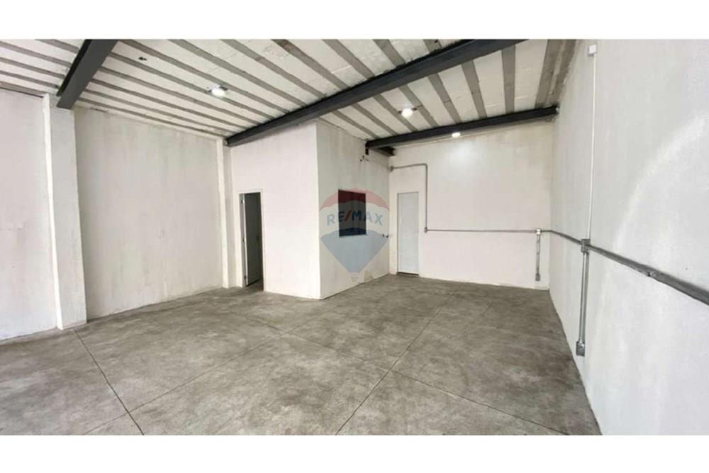 Ponto Comercial/ Loja - Alugar - São João de Meriti , Rio de Janeiro - ChatGPT Image 1 de dez. de 2025, 12_52_12_page-0001_page-0014.jpg - Sala - 630291070-23