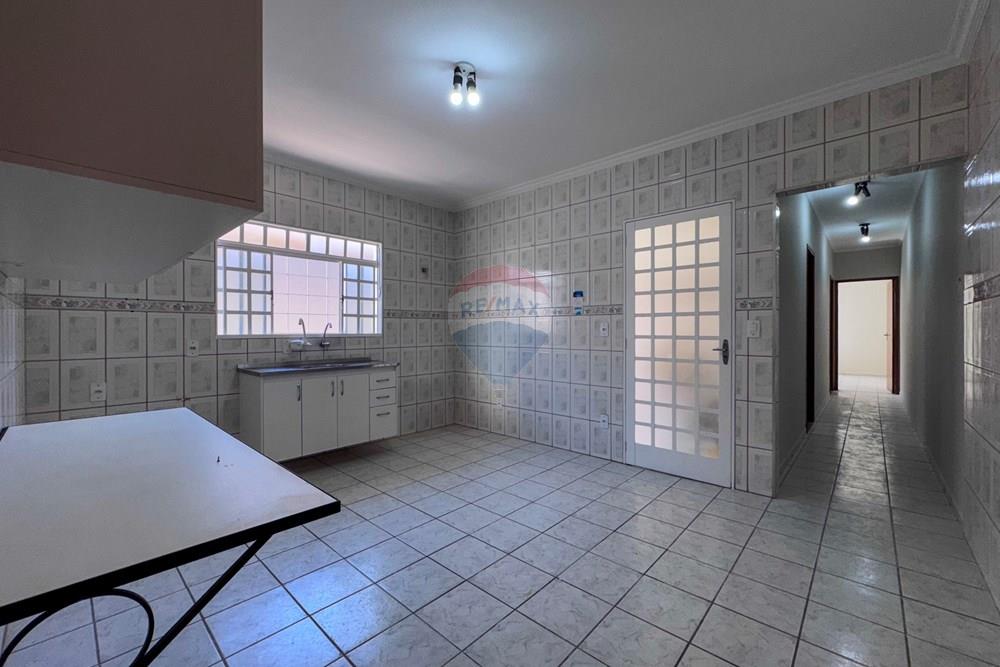 Kitnet - Venda - Botucatu , São Paulo - 8-IMG_6460.jpg - 630481105-222