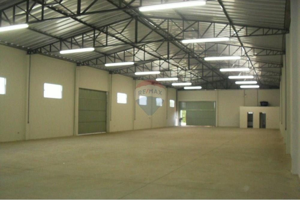 Galpão - Venda - Botucatu , São Paulo - Imagem do WhatsApp de 2025-02-21 à(s) 12.52.09_a834d284.jpg - 630111006-927