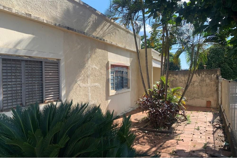 Casa - Venda - Lins , São Paulo - garagem jpeg.jpg - 631011056-2