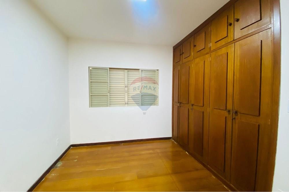 Casa - Alugar - Botucatu , São Paulo - WhatsApp Image 2026-02-05 at 14.15.18 (3).jpeg - 630111007-1413