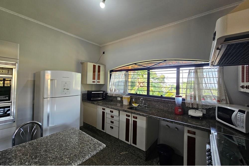 Chácara / Sítio / Fazenda - Venda - Araçoiaba da Serra , São Paulo - 20250508_141314.jpg - Cozinha - 630601140-26