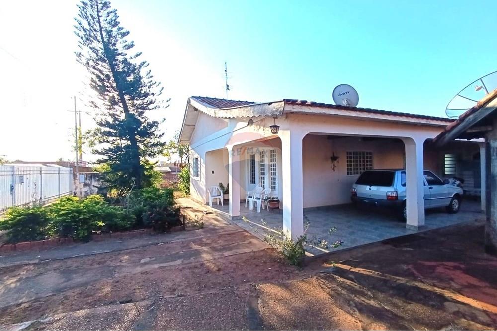 Casa - Venda - Andradina , São Paulo - Area frente 3.jpg - 631201011-93