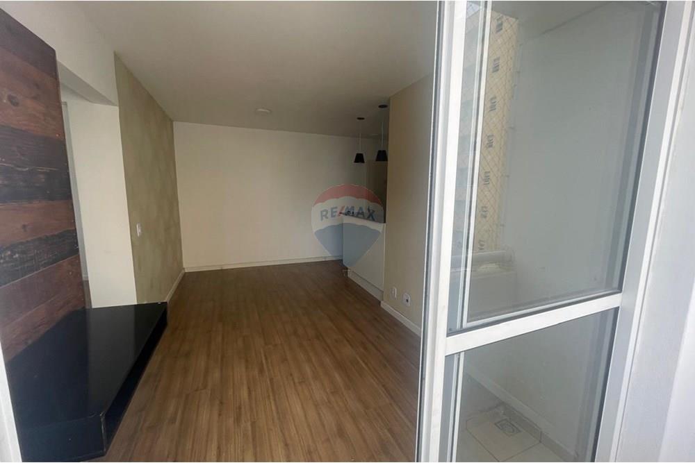 Apartamento à venda com 2 quartos, 55m² - Foto 13