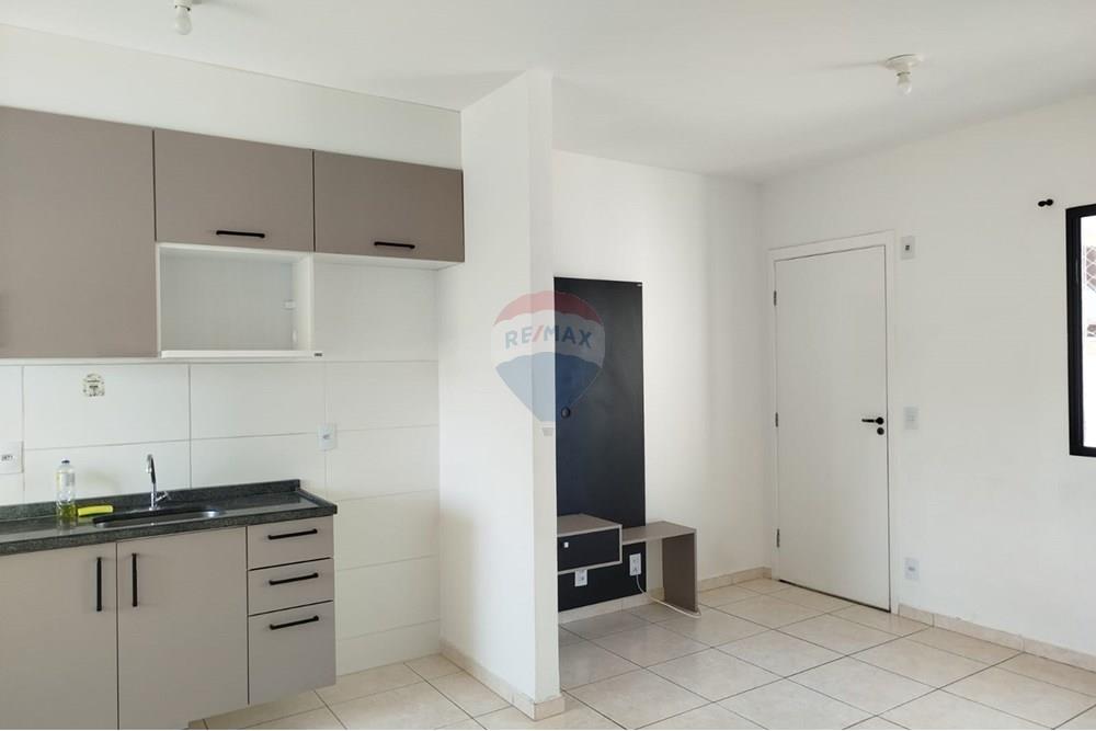 Apartamento à venda com 2 quartos, 45m² - Foto 4