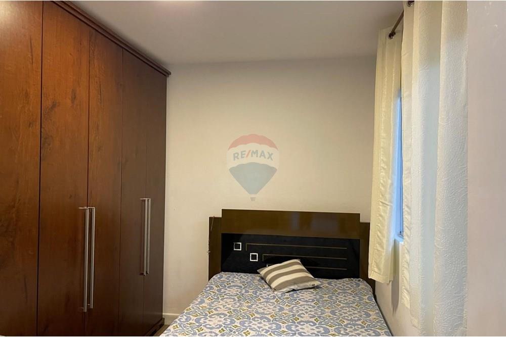 Casa à venda com 2 quartos, 160m² - Foto 13