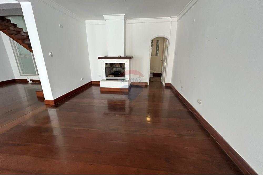 Casa - Alugar - Mairiporã , São Paulo - Imagem do WhatsApp de 2025-08-25 à(s) 15.31.55_96bc5581.jpg - 631361005-144